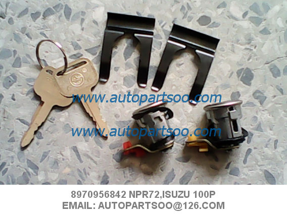 ISUZU Door Locks 8970956852 lock the door right NPR72 ISUZU 100P Barrell and key